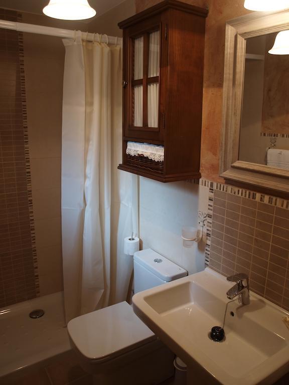 Apartamentos Casa Gallan Sarvisé Habitación foto